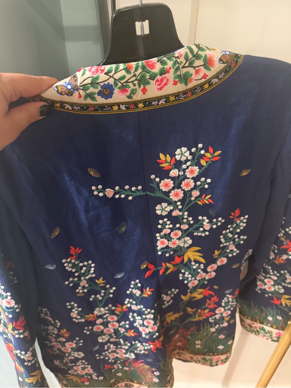 Alice + Olivia Navy Embroidered Floral & Bird Open Jacket - Picture 5 of 5